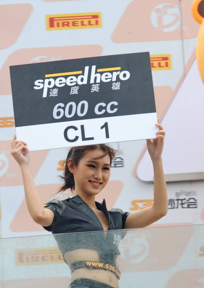 作家的洞穴 视频主图