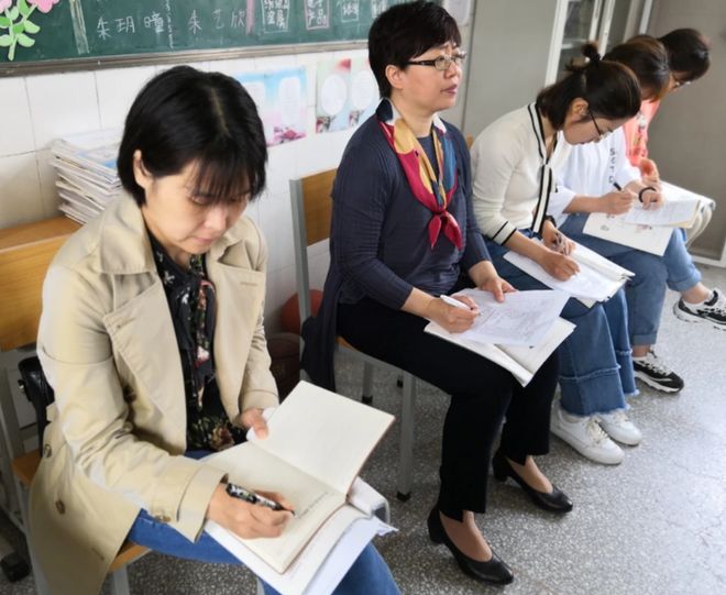 伽马3号 宇宙大作战 视频缩略图