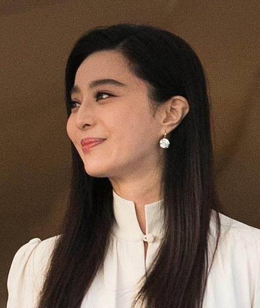 保卫战队之出动喇！朋友！ 视频缩略图