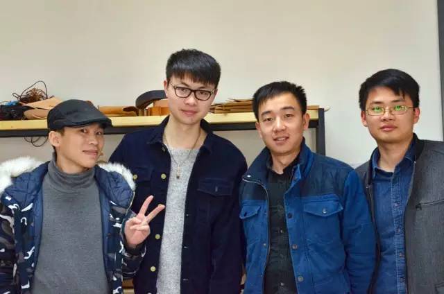 变异巨蟒 视频缩略图