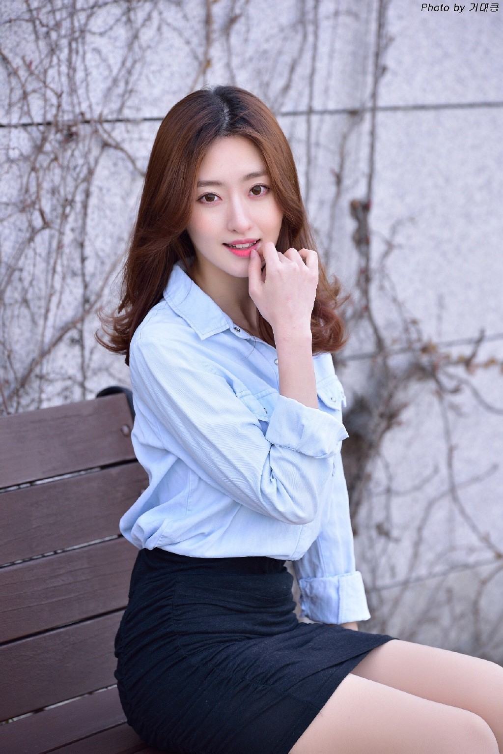 保鑣 视频缩略图