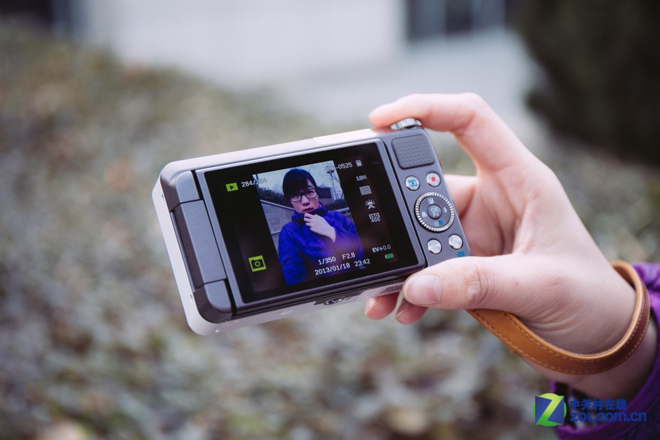 友邻 视频缩略图