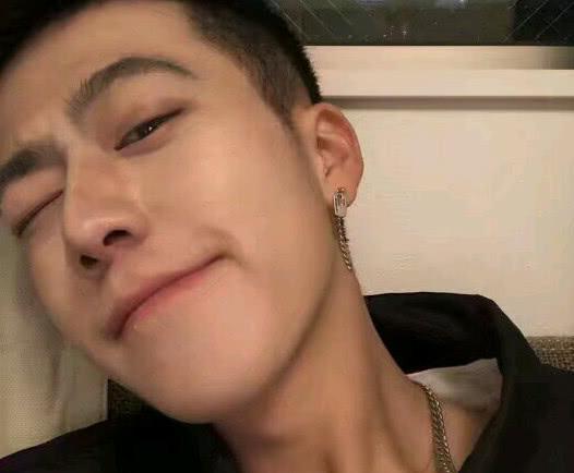 侠圣 视频缩略图