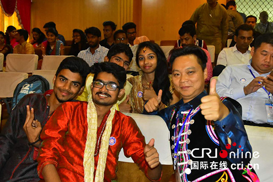 傀儡侦探 视频海报