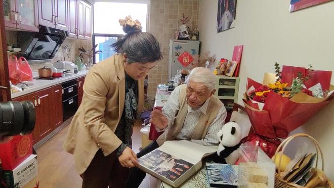 偷心的女人 视频缩略图