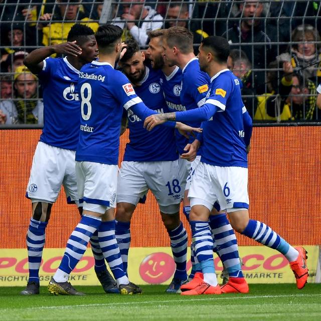 会长的贴身校花 视频缩略图