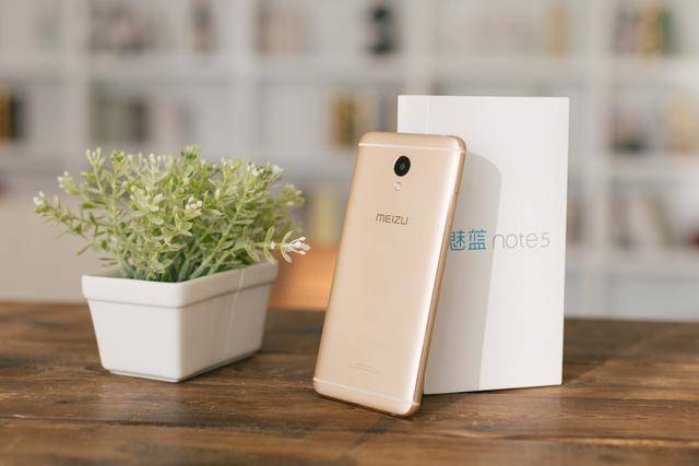 倮·恋 视频缩略图