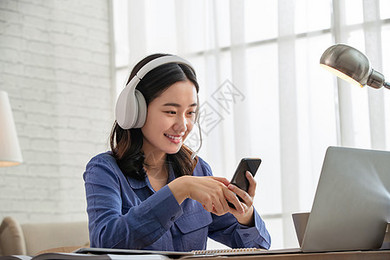 假日劫 视频缩略图