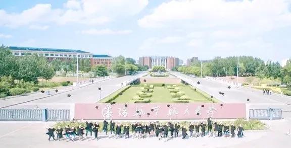 假面骑士联手出击驰骑与铠武电影大战全力出击 视频主图