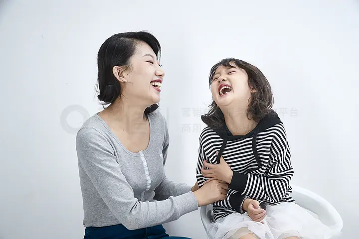 偷家派对 视频缩略图