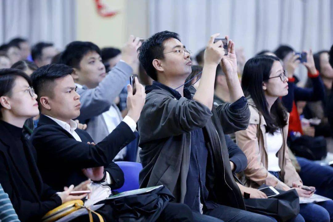 佛魔之剑 视频缩略图