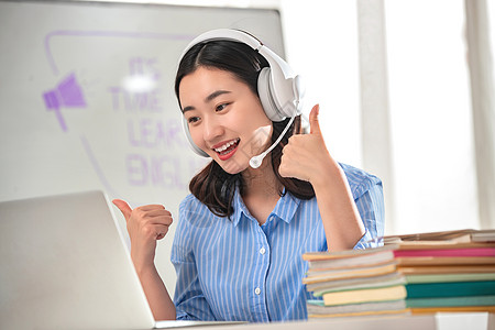 保安日记 视频缩略图