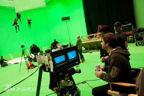 召唤 视频缩略图