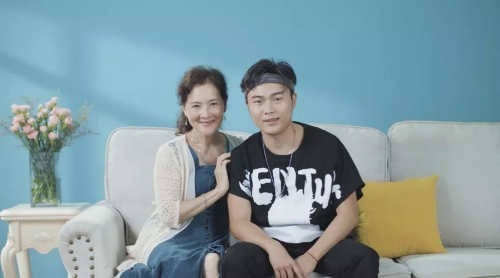 侠盗之星 视频缩略图