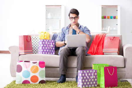 借兵 视频缩略图