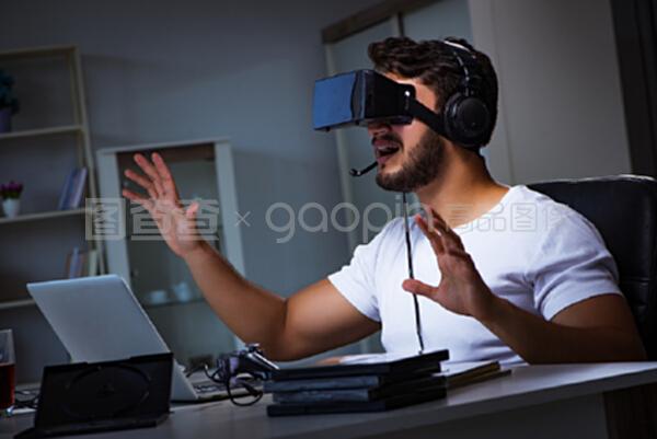 伊丽莎白不见了 视频缩略图