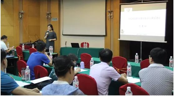 伊斯坦布尔红 视频缩略图