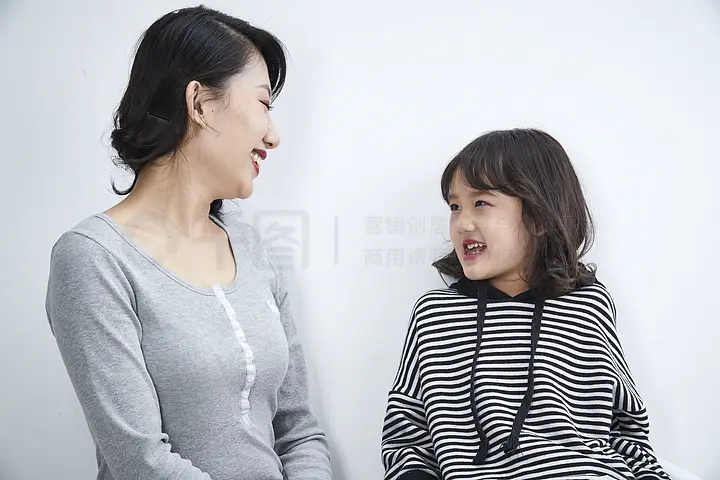 007之女王密使 视频主图