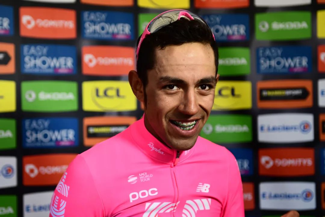 伴我同行 视频海报