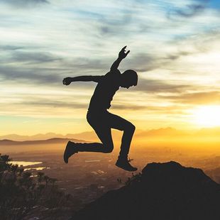 会痛的十七岁 视频缩略图