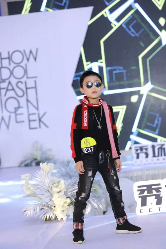 伊丽莎白不见了 视频海报