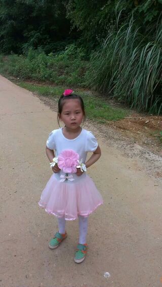 依兰爱情故事 视频缩略图