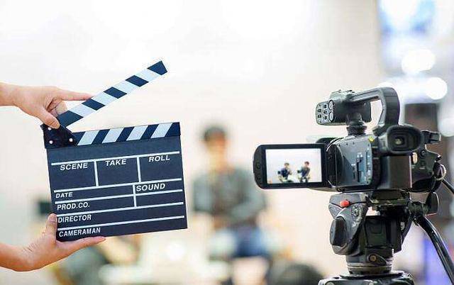 伊甸湖 视频缩略图