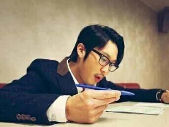 偶然与想象 视频缩略图