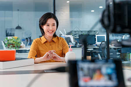 偶然与想象 视频主图