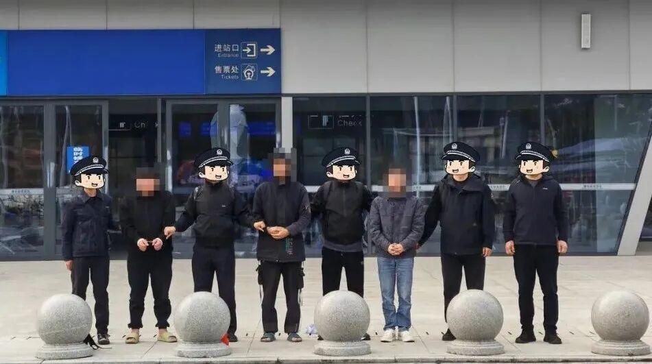 哭泣的男人2021 视频缩略图