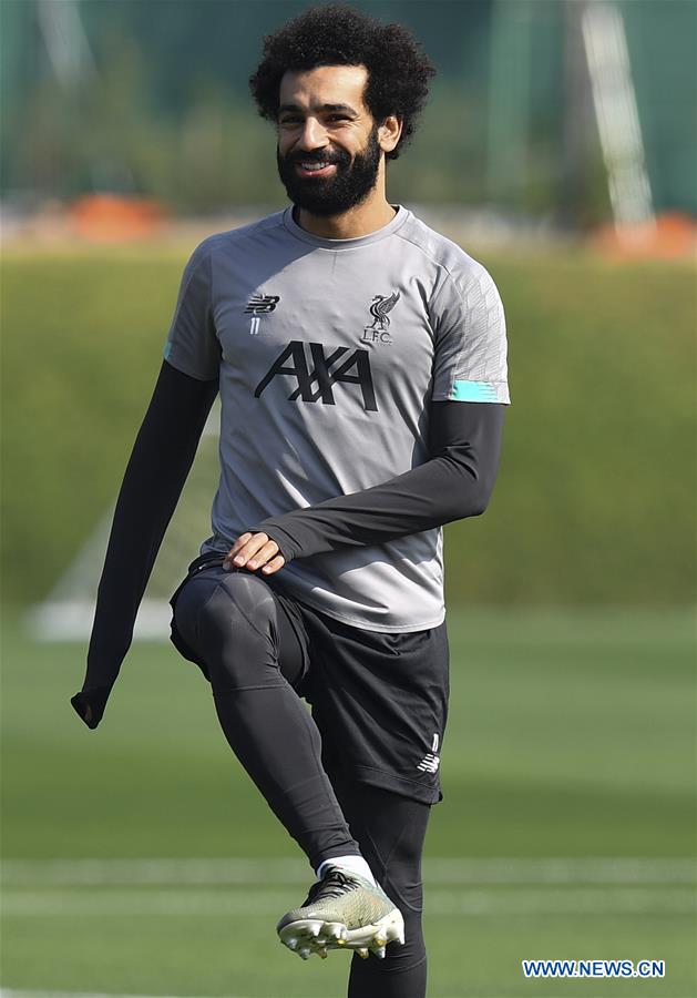 作家的洞穴 视频缩略图